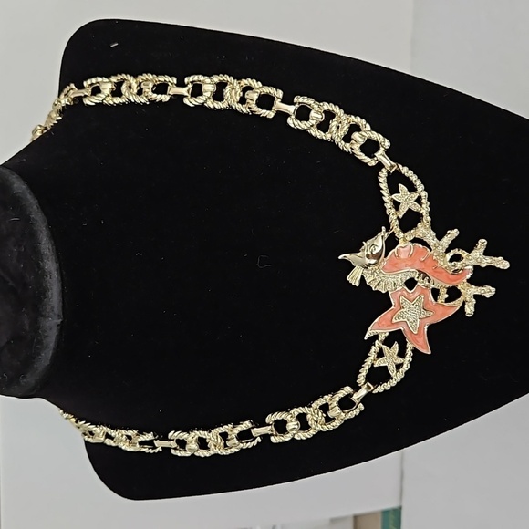 SEAHORSE Enamel & Goldtone 3Pc. Set of Necklace,  Brooch & Pierced Earrings - Picture 2 of 12